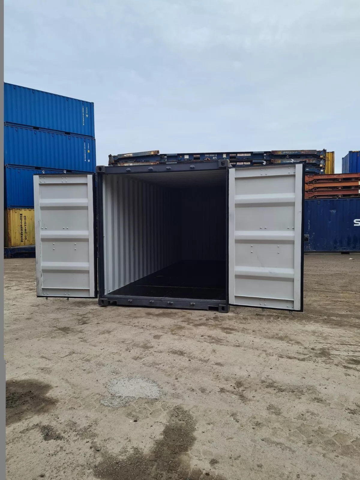 20ft 1-Trip Shipping Containers | Additional Benefits - Nation wide Delivery - Image 2